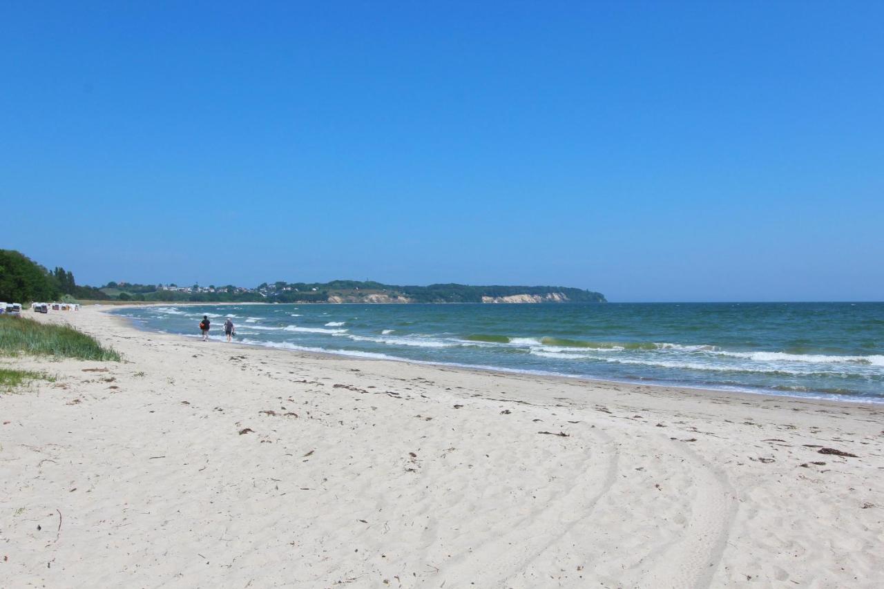 Strandnahe Fewo Mit Balkon, Gratis Nutzung Vom Ahoi Erlebnisbad Und Sauna In Sellin - Rex Rugia Fewo 13-7 Lobbe Bagian luar foto
